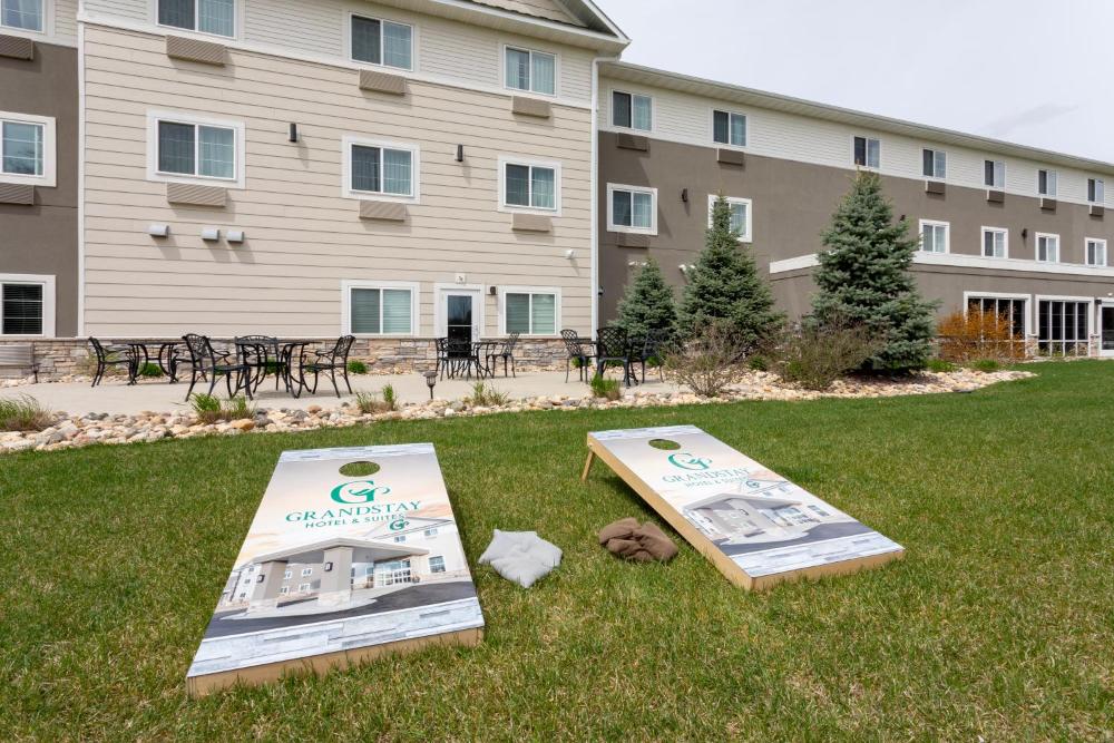 Grandstay Hotel Milbank